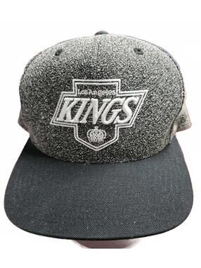 NHL LA Kings Snapback Hat Gray/Black Speckled Textured Cap – Preowned - Read